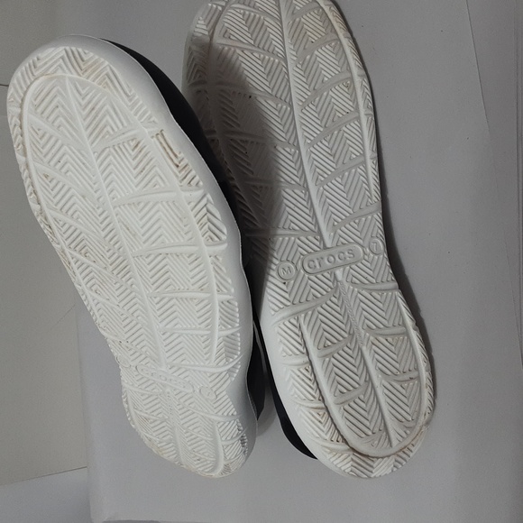 Crocs Iconic Men's Swiftwater Wave Sandal - Picture 6 of 9